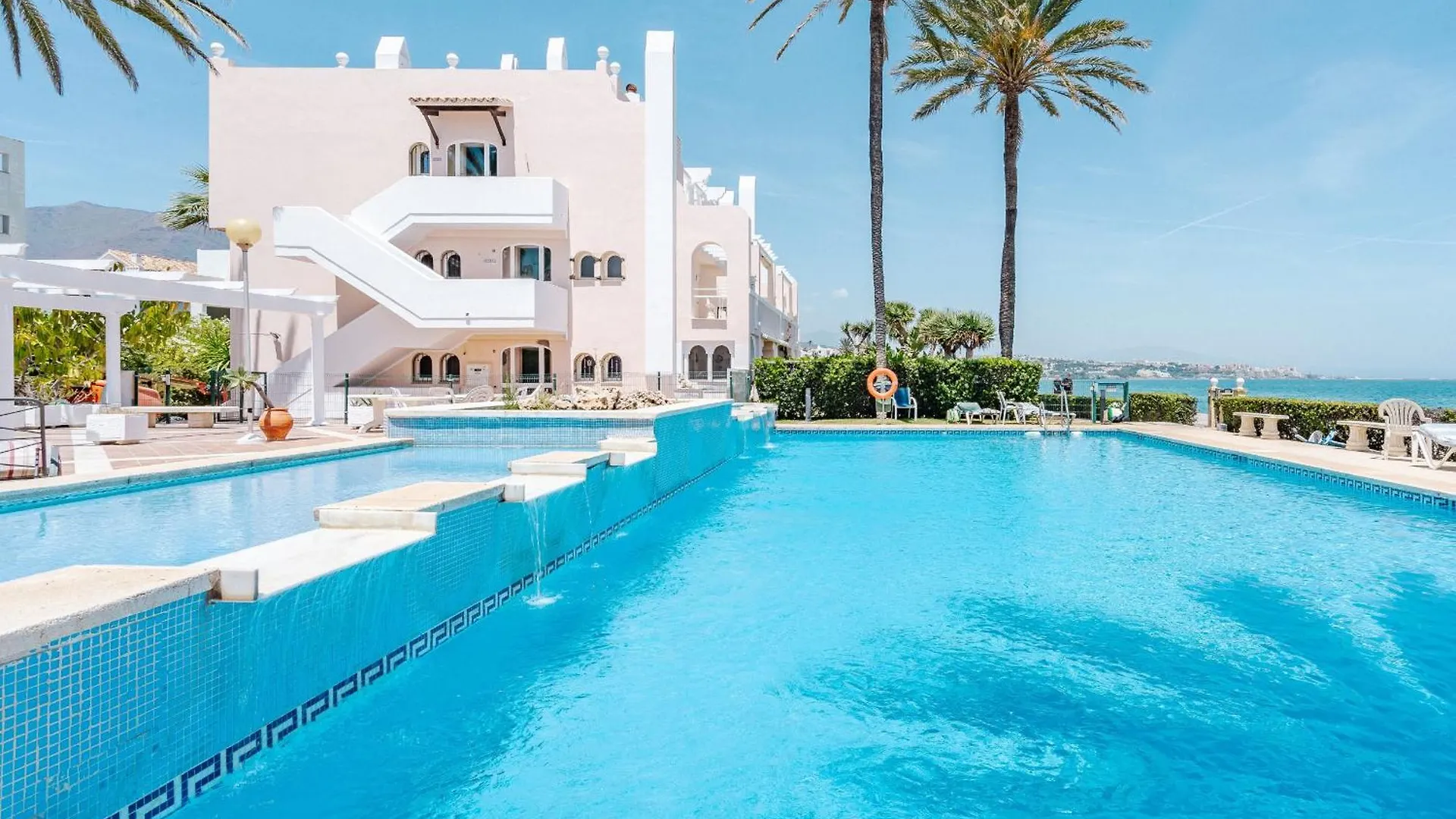 Apartmán 41 Front Row Beach Panoramic Sea View In Estepona